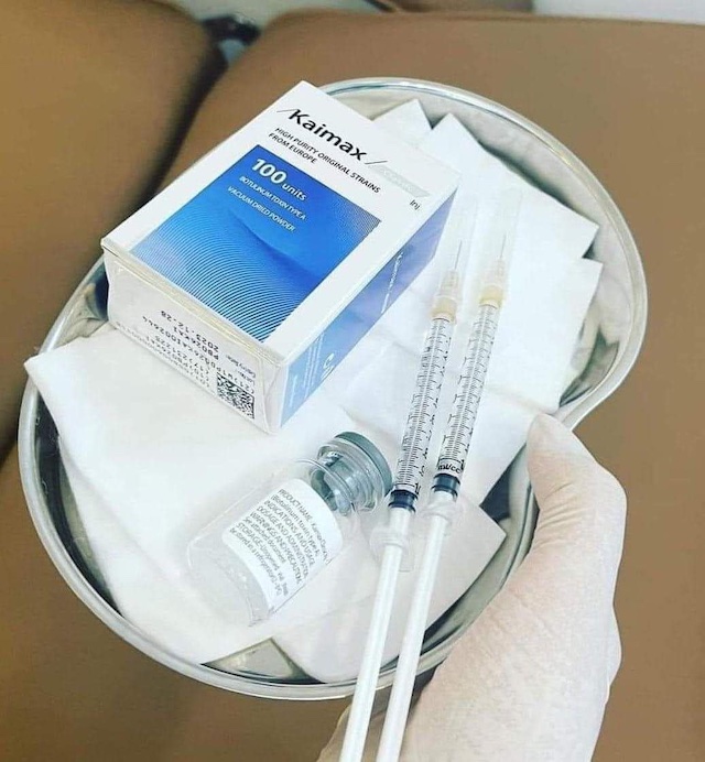 Đảm bảo Botox Kaimax 100 được cung cấp từ nguồn gốc đáng tin cậy như mua tại Tổng Kho Filler Hàn Quốc là yếu tố quan trọng giúp đạt được kết quả tốt nhất khi sử dụng sản phẩm. Đảm bảo Botox Kaimax 100 được cung cấp từ nguồn gốc đáng tin cậy như mua tại Tổng Kho Filler Hàn Quốc là yếu tố quan trọng giúp đạt được kết quả tốt nhất khi sử dụng sản phẩm.