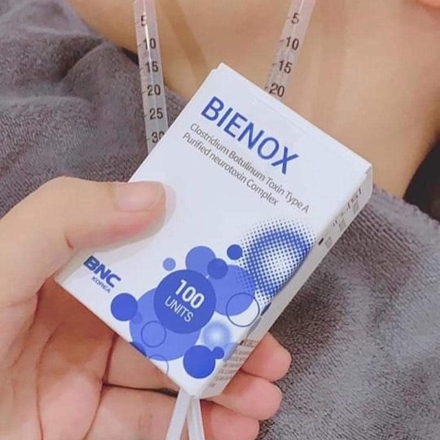 Botox Bienox được Tổng Kho Filler Hàn Quốc nhập khẩu trực tiếp tại nhà máy sản xuất tại Hàn, đảm bảo chính hãng 100% với đầy đủ các loại giấy tờ kiểm định an toàn và chất lượng. Botox Bienox được Tổng Kho Filler Hàn Quốc nhập khẩu trực tiếp tại nhà máy sản xuất tại Hàn, đảm bảo chính hãng 100% với đầy đủ các loại giấy tờ kiểm định an toàn và chất lượng.